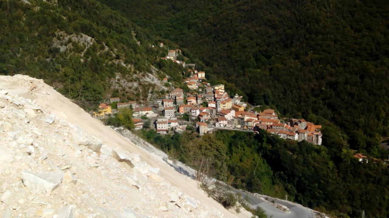 L ' Canton B & B Colonnata Екстер'єр фото